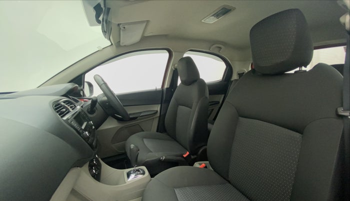 2019 Tata Tiago XZA PETROL, Petrol, Automatic, 32,283 km, Right Side Front Door Cabin