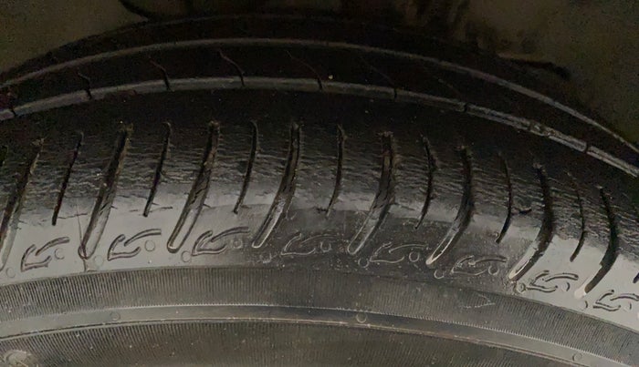 2019 Tata Tiago XZA PETROL, Petrol, Automatic, 32,283 km, Left Rear Tyre Tread