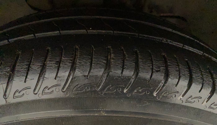 2019 Tata Tiago XZA PETROL, Petrol, Automatic, 32,283 km, Right Front Tyre Tread