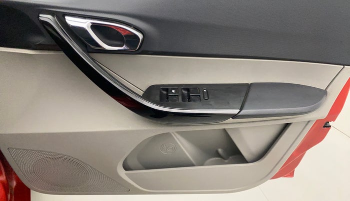 2019 Tata Tiago XZA PETROL, Petrol, Automatic, 32,283 km, Driver Side Door Panels Control