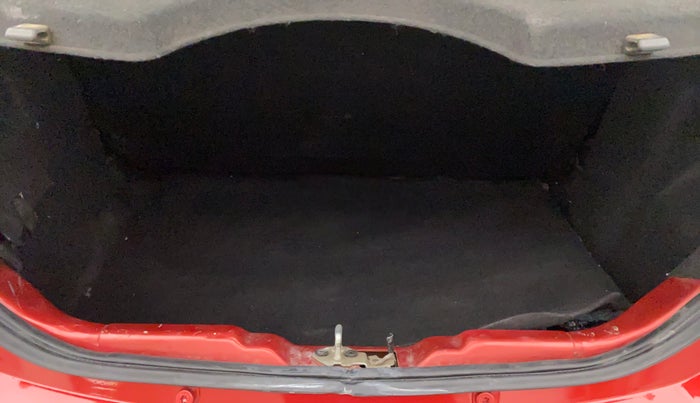 2019 Tata Tiago XZA PETROL, Petrol, Automatic, 32,283 km, Boot Inside