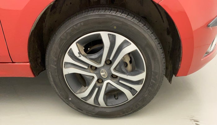 2019 Tata Tiago XZA PETROL, Petrol, Automatic, 32,283 km, Right Front Wheel