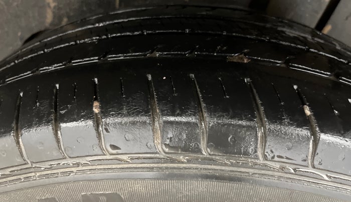 2019 MG HECTOR SMART 1.5 DCT PETROL, Petrol, Automatic, 47,968 km, Left Rear Tyre Tread