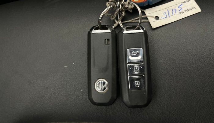 2019 MG HECTOR SMART 1.5 DCT PETROL, Petrol, Automatic, 47,968 km, Key Close Up