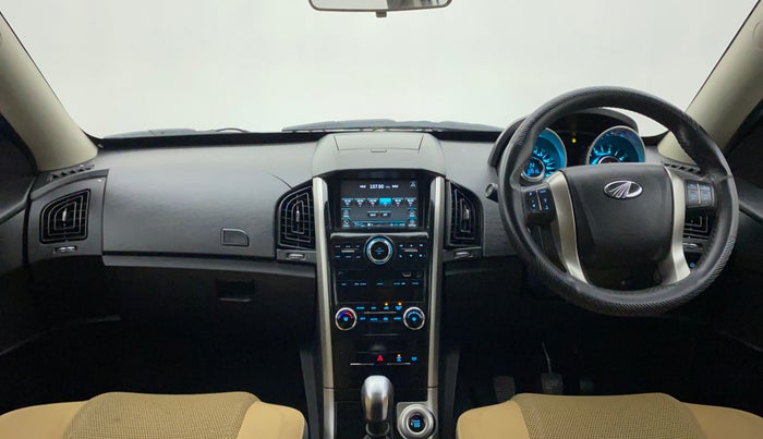 2021 Mahindra XUV500 W7, Diesel, Manual, 52,619 km, Dashboard