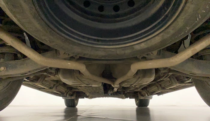 2021 Mahindra XUV500 W7, Diesel, Manual, 52,619 km, Rear Underbody