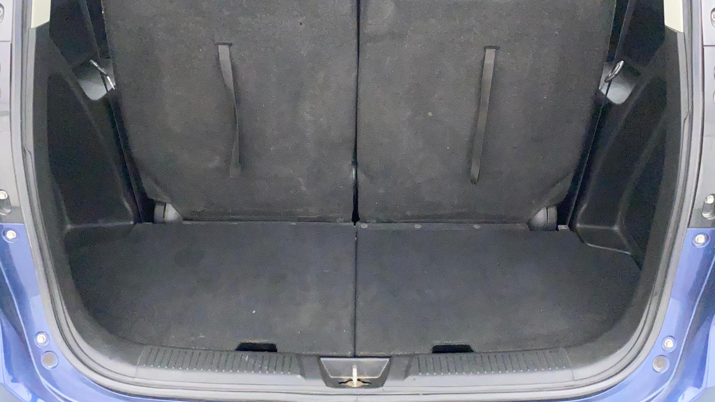 2019 Maruti XL6 ALPHA MT, Petrol, Manual, 29,853 km, Boot Inside