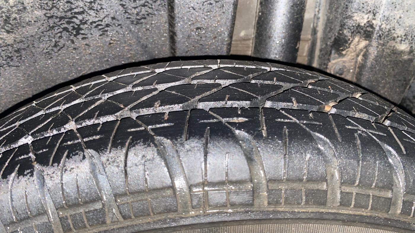 2014 Maruti Swift VDI ABS, Diesel, Manual, 66,445 km, Left Rear Tyre Tread