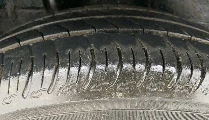 2020 Maruti S PRESSO VXI, Petrol, Manual, 17,545 km, Right Rear Tyre Tread