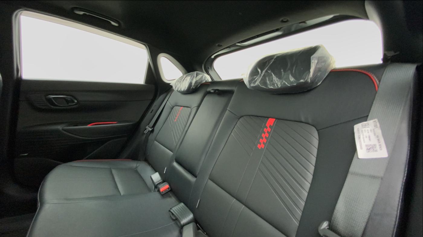 2023 Hyundai NEW I20 N LINE N8 1.0 TURBO GDI DCT, Petrol, Automatic, 3,379 km, Right Side Rear Door Cabin