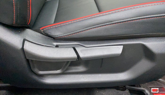 2023 Hyundai NEW I20 N LINE N8 1.0 TURBO GDI DCT, Petrol, Automatic, 3,379 km, Driver Side Adjustment Panel