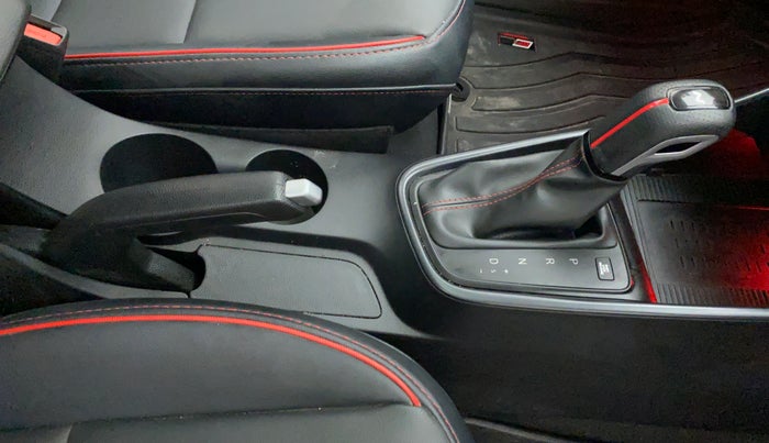 2023 Hyundai NEW I20 N LINE N8 1.0 TURBO GDI DCT, Petrol, Automatic, 3,379 km, Gear Lever