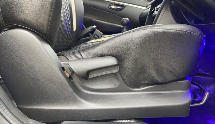 2016 Maruti Swift VXI, CNG, Manual, 85,507 km, Driver Side Adjustment Panel