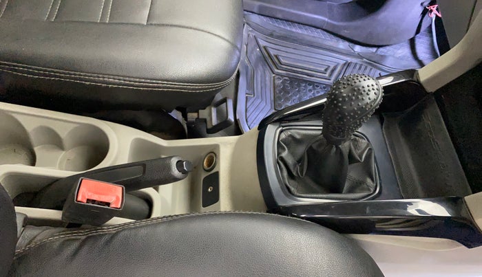 2016 Ford Ecosport TREND 1.5L DIESEL, Diesel, Manual, 1,13,286 km, Gear Lever