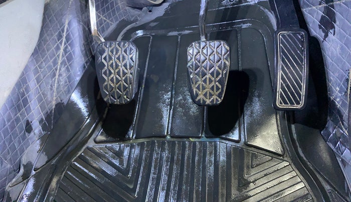 2016 Ford Ecosport TREND 1.5L DIESEL, Diesel, Manual, 1,13,286 km, Pedals