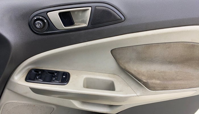 2016 Ford Ecosport TREND 1.5L DIESEL, Diesel, Manual, 1,13,286 km, Driver Side Door Panels Control