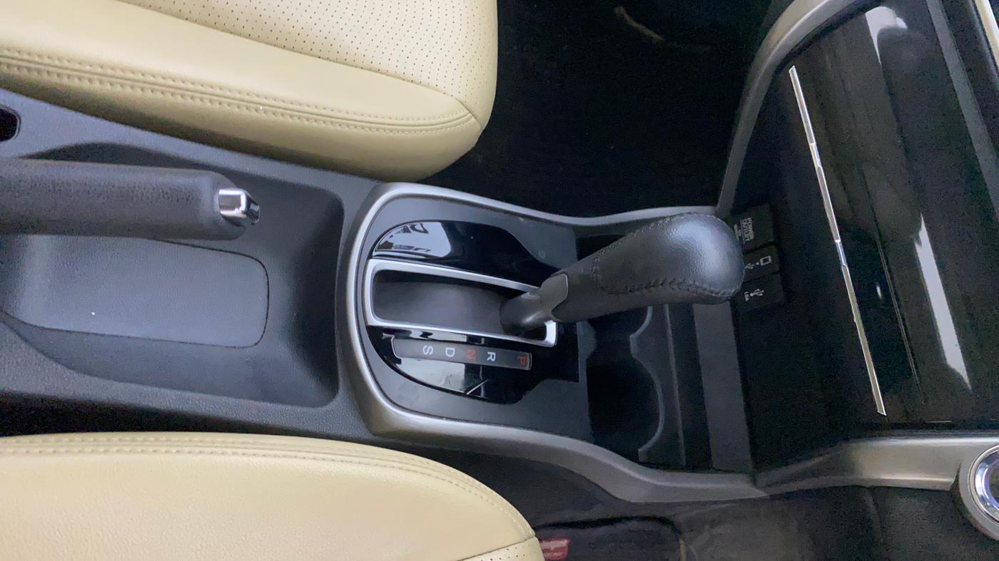 2020 Honda City 1.5L I-VTEC ZX CVT, Petrol, Automatic, 41,595 km, Gear Lever