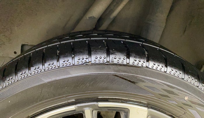 2020 Honda City 1.5L I-VTEC ZX CVT, Petrol, Automatic, 41,595 km, Left Rear Tyre Tread