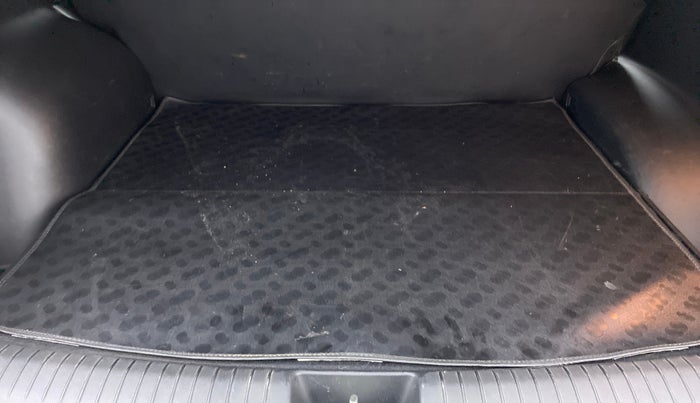 2019 Hyundai Creta 1.6 SX VTVT, Petrol, Manual, 80,066 km, Boot Inside
