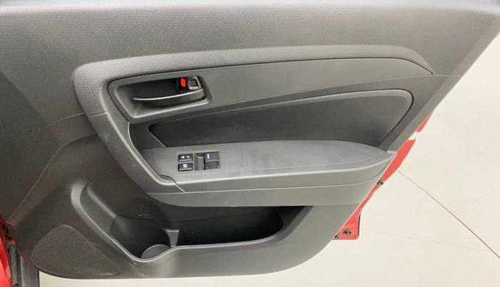 2017 Maruti Vitara Brezza LDI (O), Diesel, Manual, 48,826 km, Driver Side Door Panels Control