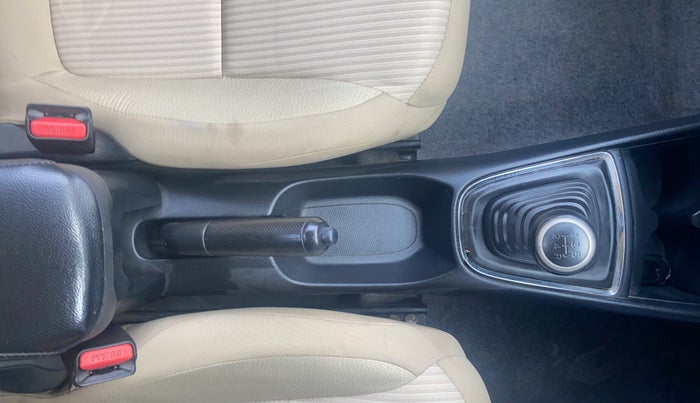 2019 Honda Amaze 1.2L I-VTEC VX, Petrol, Manual, 99,262 km, Gear Lever