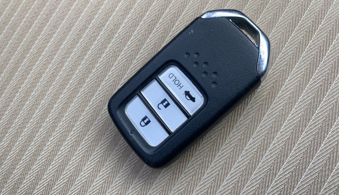 2019 Honda Amaze 1.2L I-VTEC VX, Petrol, Manual, 99,262 km, Key Close Up