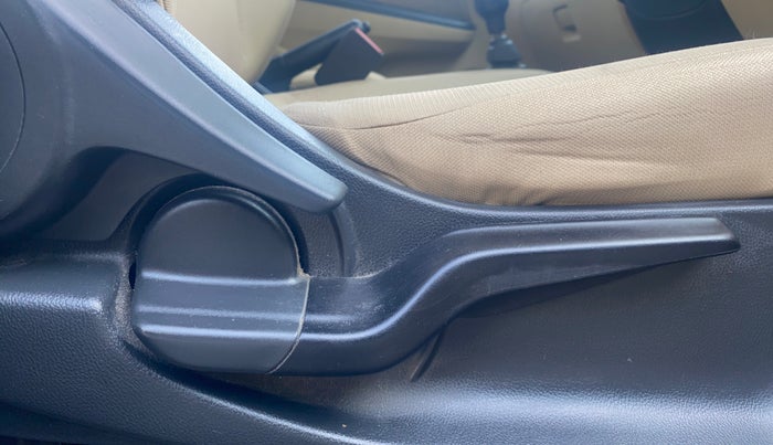 2019 Honda Amaze 1.2L I-VTEC VX, Petrol, Manual, 99,262 km, Driver Side Adjustment Panel