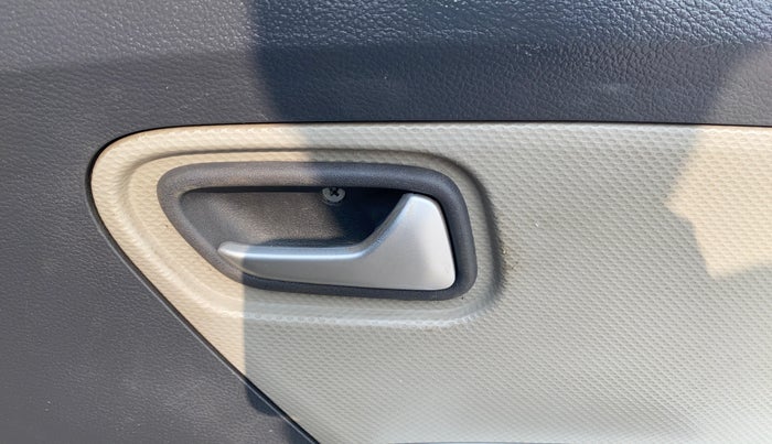 2019 Maruti Alto K10 VXI, Petrol, Manual, 35,115 km, Driver Side Door Panels Control