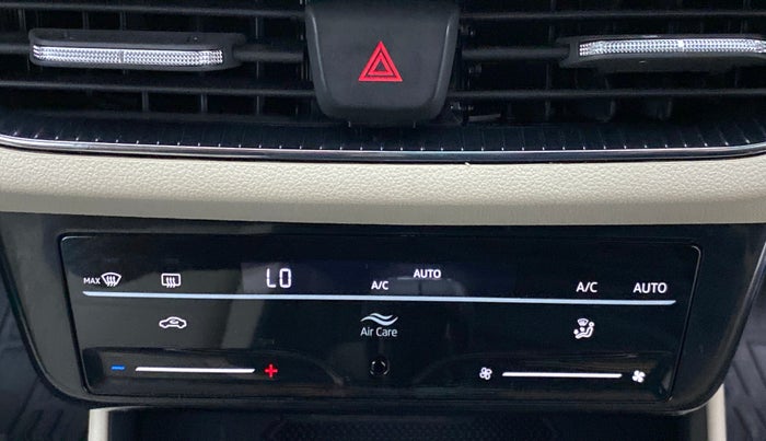 2022 Skoda SLAVIA STYLE 1.0 TSI AT, Petrol, Automatic, 2,986 km, Automatic Climate Control
