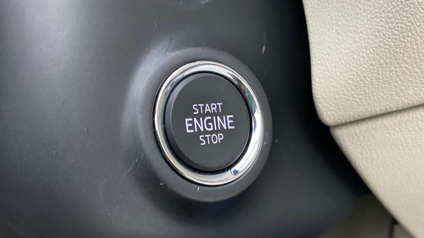 2022 Skoda SLAVIA STYLE 1.0 TSI AT, Petrol, Automatic, 2,986 km, Keyless Start/ Stop Button