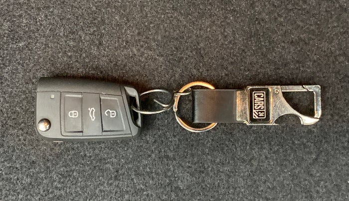 2022 Skoda SLAVIA STYLE 1.0 TSI AT, Petrol, Automatic, 2,986 km, Key Close Up