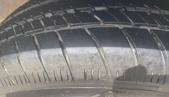 2022 Honda Amaze 1.2L I-VTEC S, Petrol, Manual, 35,120 km, Right Front Tyre Tread