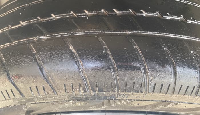 2022 Honda Amaze 1.2L I-VTEC S, Petrol, Manual, 35,120 km, Left Front Tyre Tread