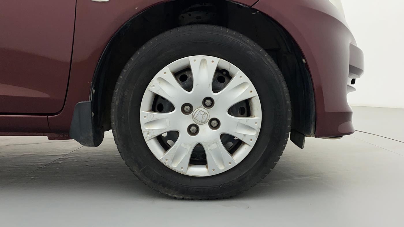 2013 Honda Amaze 1.2 SMT I VTEC, Petrol, Manual, 92,611 km, Right Front Wheel