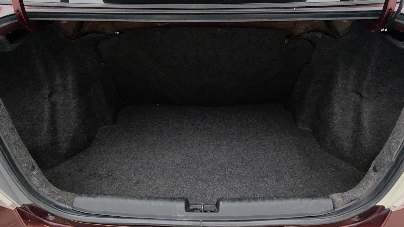 2013 Honda Amaze 1.2 SMT I VTEC, Petrol, Manual, 92,611 km, Boot Inside