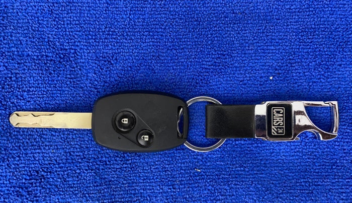 2017 Honda Brio VX AT, Petrol, Automatic, 32,522 km, Key Close Up