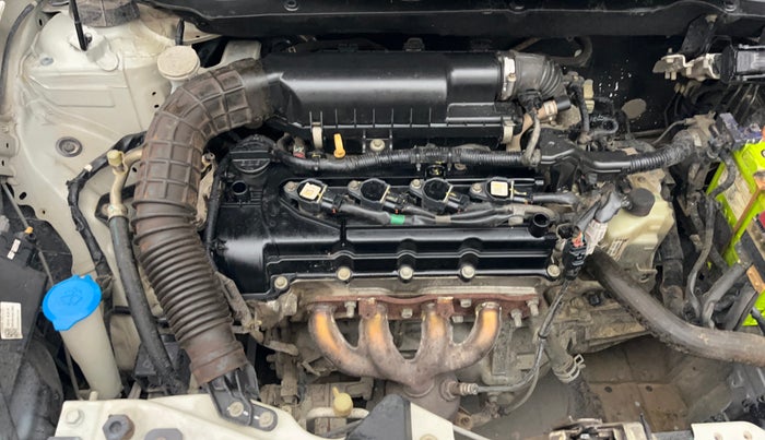 2018 Maruti Dzire VXI AMT, Petrol, Automatic, 69,580 km, Engine View - Right