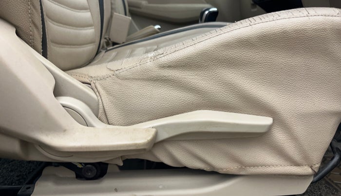 2018 Maruti Dzire VXI AMT, Petrol, Automatic, 69,580 km, Driver Side Adjustment Panel