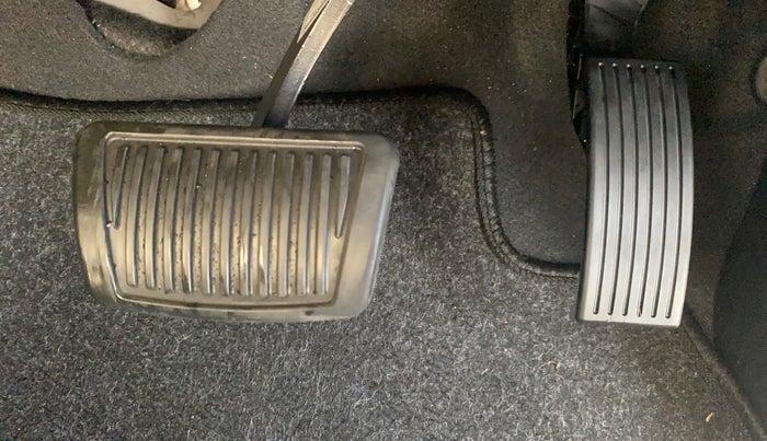 2019 Hyundai Grand i10 SPORTZ AT 1.2 KAPPA VTVT, Petrol, Automatic, 13,658 km, Pedals