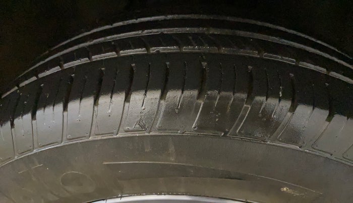 2022 Tata Harrier XZA PLUS 2.0L KAZIRANGA, Diesel, Automatic, 33,445 km, Right Front Tyre Tread