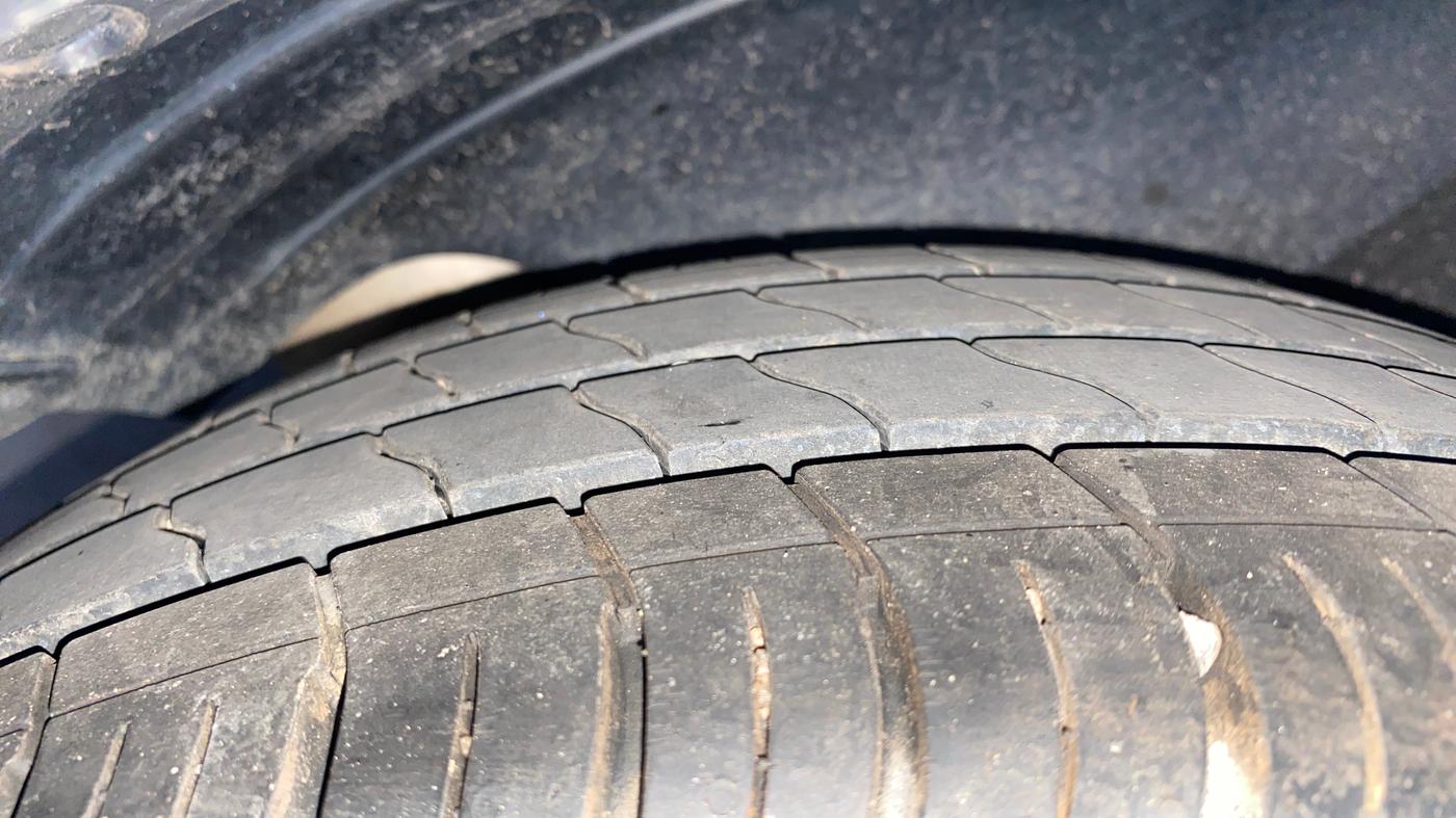 2021 Tata ALTROZ XM PLUS PETROL, Petrol, Manual, 10,754 km, Right Rear Tyre Tread