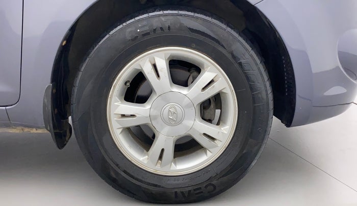 2011 Hyundai i20 SPORTZ (O) 1.2, Petrol, Manual, 50,046 km, Right Front Wheel