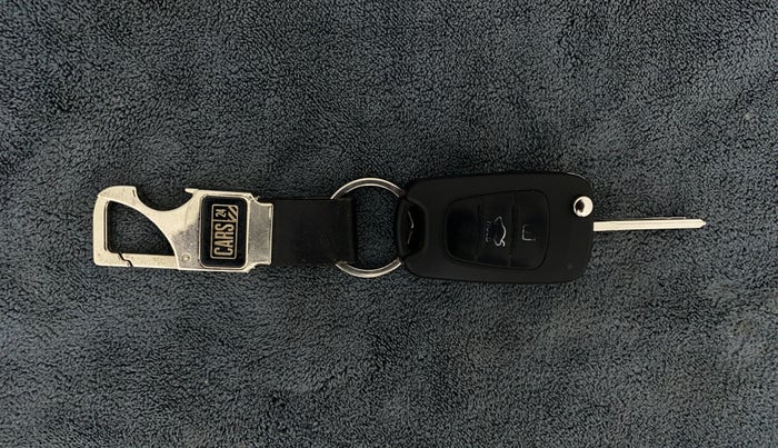 2011 Hyundai i20 SPORTZ (O) 1.2, Petrol, Manual, 50,046 km, Key Close Up