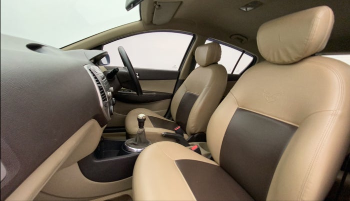 2011 Hyundai i20 SPORTZ (O) 1.2, Petrol, Manual, 50,046 km, Right Side Front Door Cabin