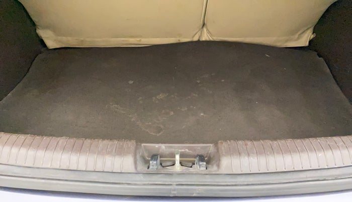 2011 Hyundai i20 SPORTZ (O) 1.2, Petrol, Manual, 50,046 km, Boot Inside