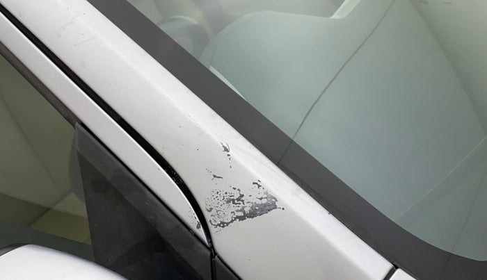 2021 Honda City 1.5L I-VTEC SV, Petrol, Manual, 25,886 km, Right A pillar - Paint is slightly faded