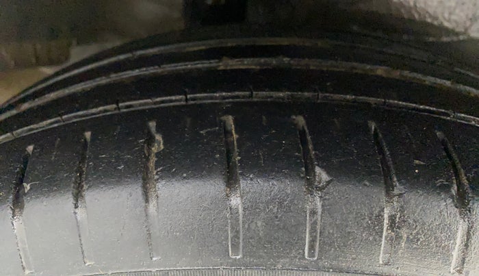 2013 Honda Jazz 1.2L I-VTEC S, Petrol, Manual, 97,887 km, Right Rear Tyre Tread