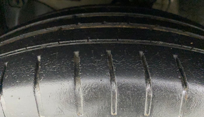 2013 Honda Jazz 1.2L I-VTEC S, Petrol, Manual, 97,887 km, Left Front Tyre Tread