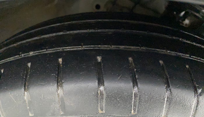 2013 Honda Jazz 1.2L I-VTEC S, Petrol, Manual, 97,887 km, Right Front Tyre Tread