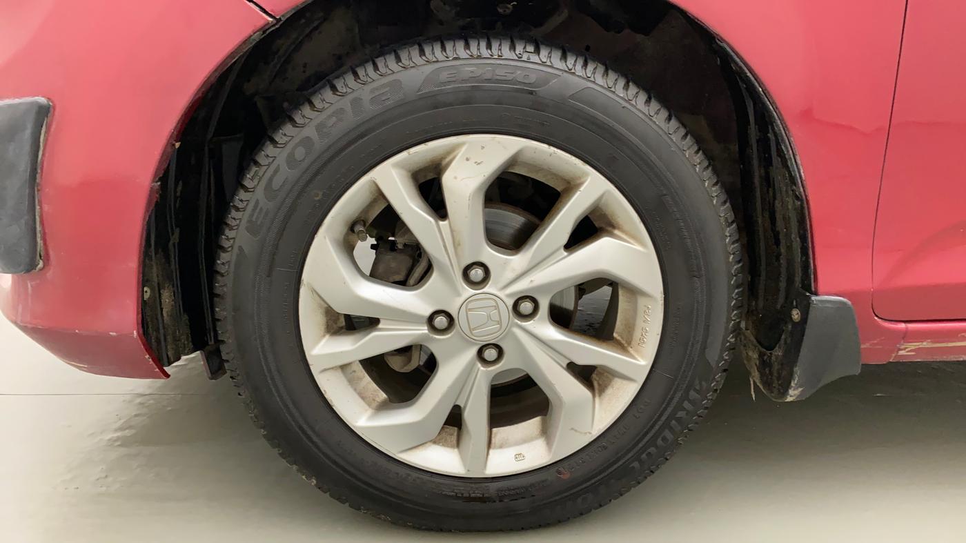 2018 Honda Amaze 1.5L I-DTEC VX, Diesel, Manual, 89,841 km, Left Front Wheel